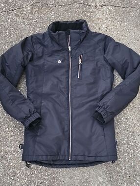 Chute Insulated Women's Black Winter Jacket 8 Ski Coat